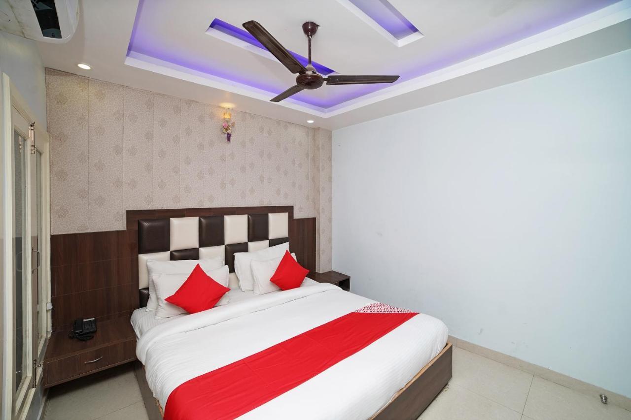 Oyo 39539 Hotel Vansh & Restaurant Kashipur Extérieur photo
