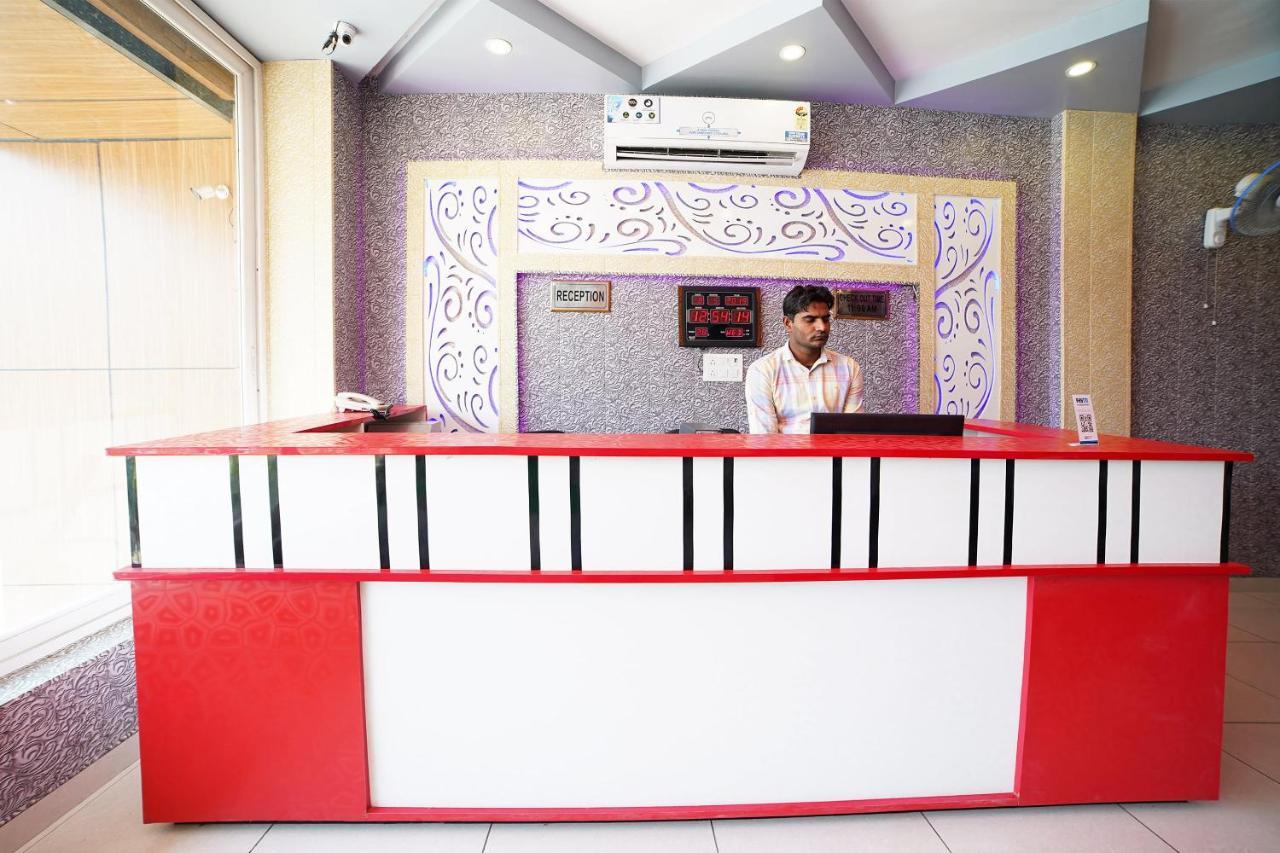 Oyo 39539 Hotel Vansh & Restaurant Kashipur Extérieur photo